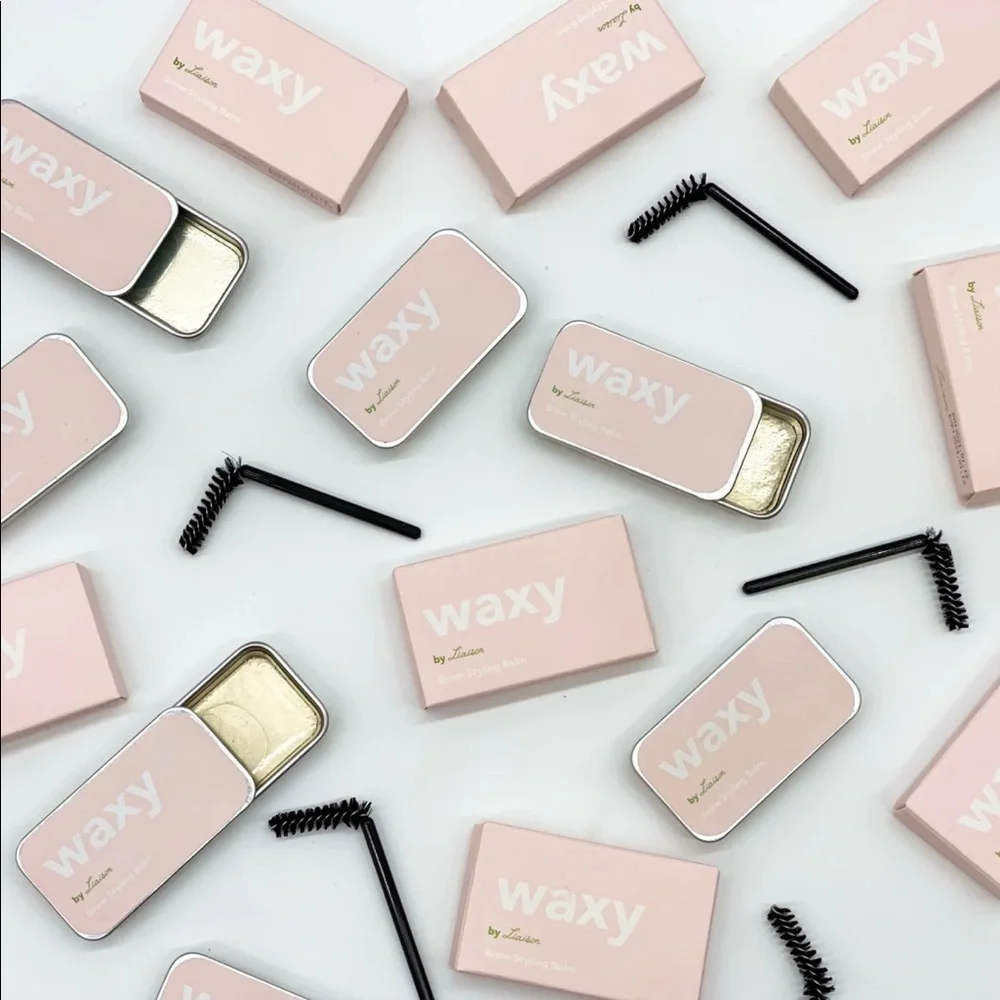 Liaison brow wax